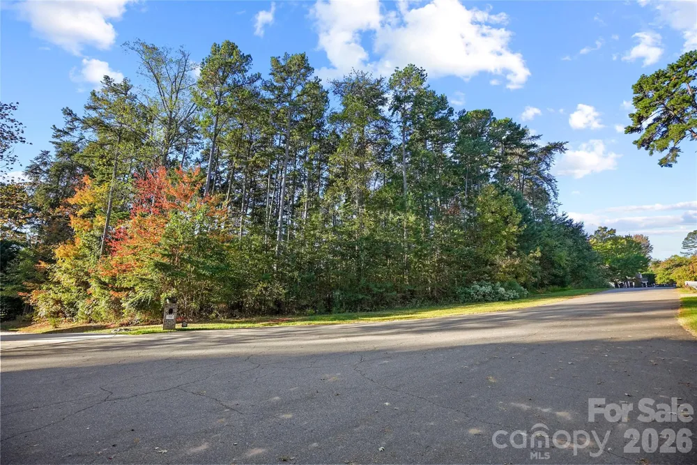 254 Woodstream Circle Mooresville, NC 28117
