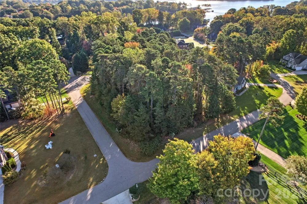254 Woodstream Circle Mooresville, NC 28117