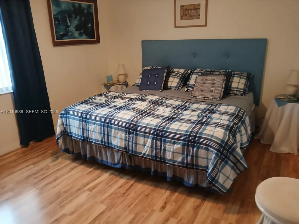 5880 SW 102 ocala, FL 34476