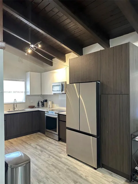 709 SW 79th Ter
