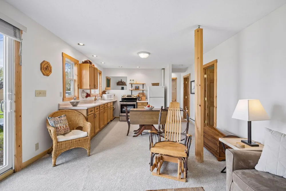 3677 Norris Avenue NW Annandale, MN 55302