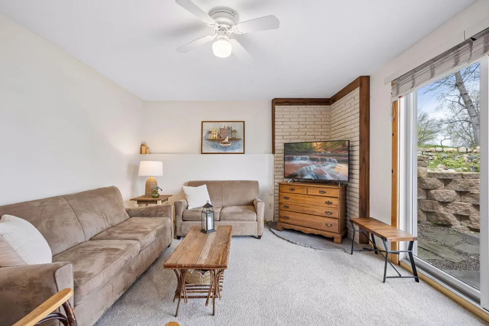 3677 Norris Avenue NW Annandale, MN 55302