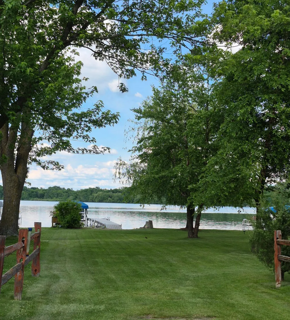 3677 Norris Avenue NW Annandale, MN 55302