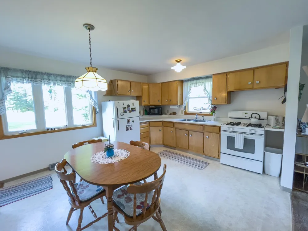 7143 Highway 1 Finland, MN 55603
