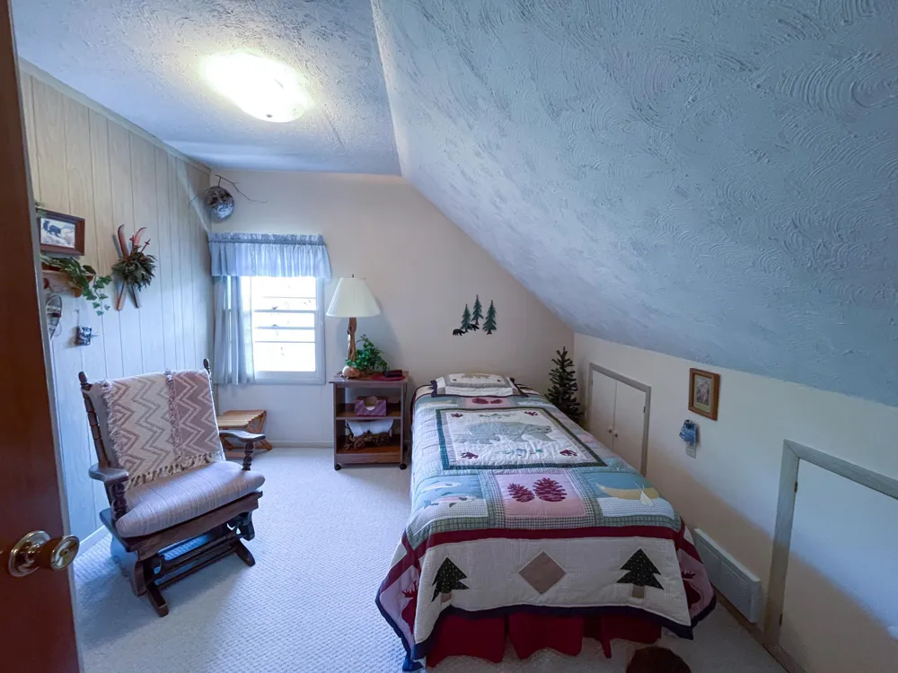 7143 Highway 1 Finland, MN 55603