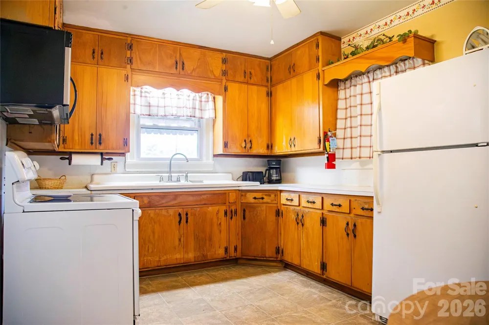 200 Main Street Candor, NC 27229