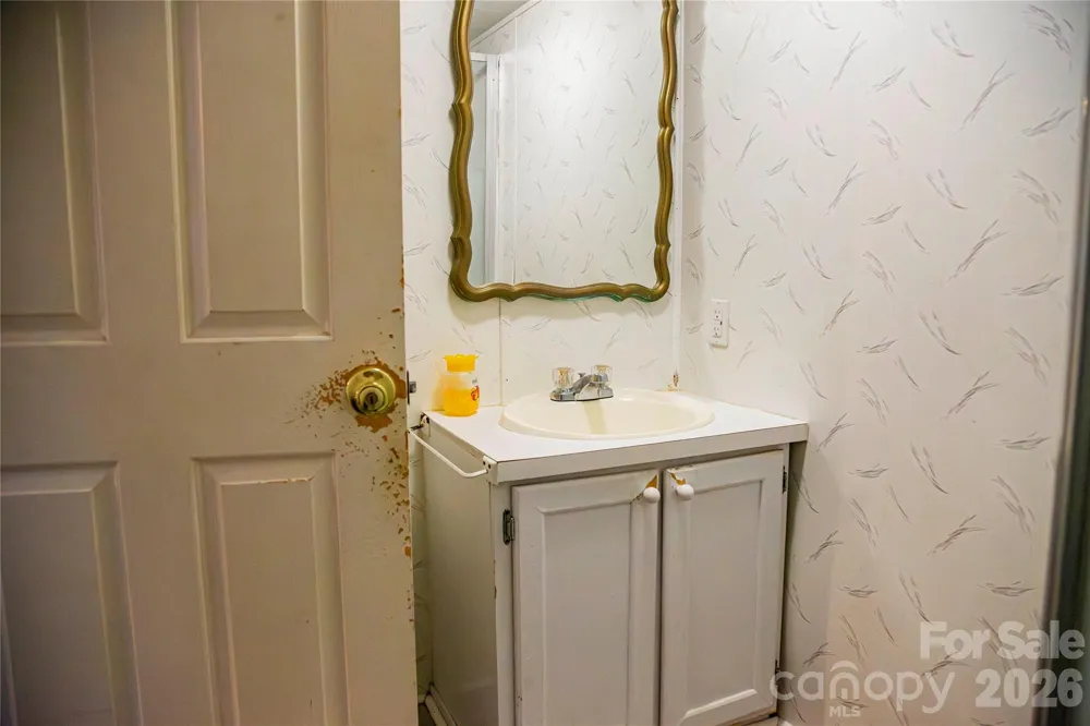 200 Main Street Candor, NC 27229