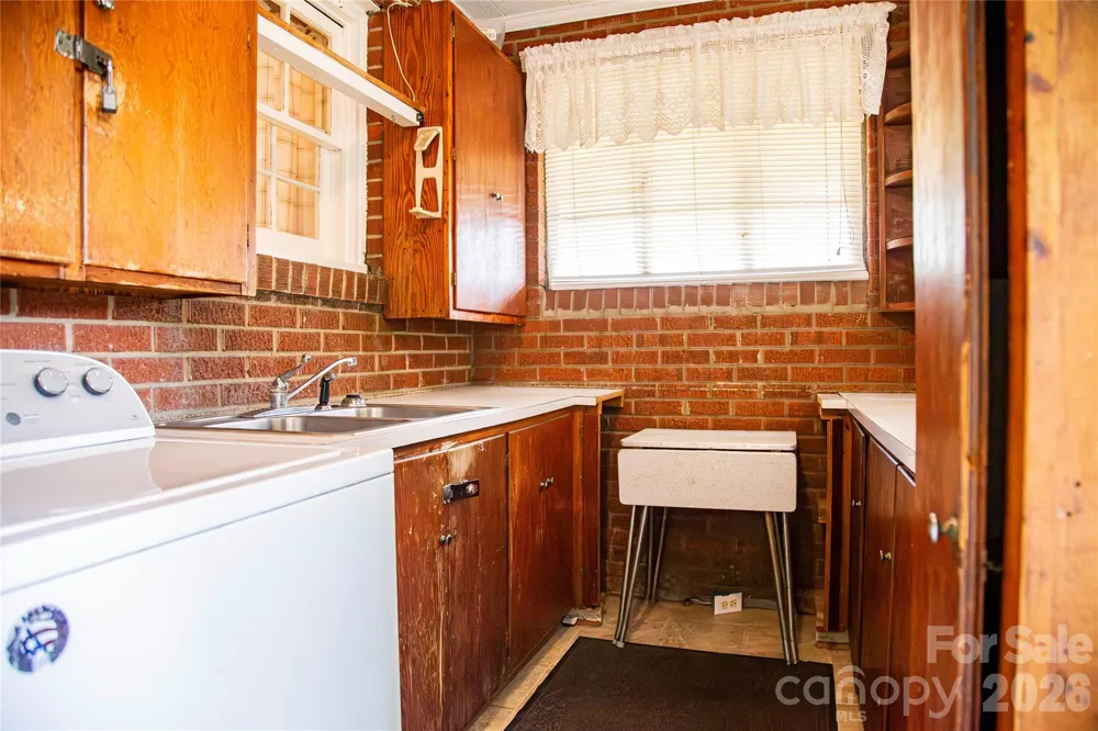 200 Main Street Candor, NC 27229