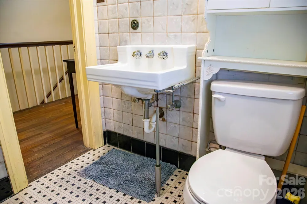 200 Main Street Candor, NC 27229