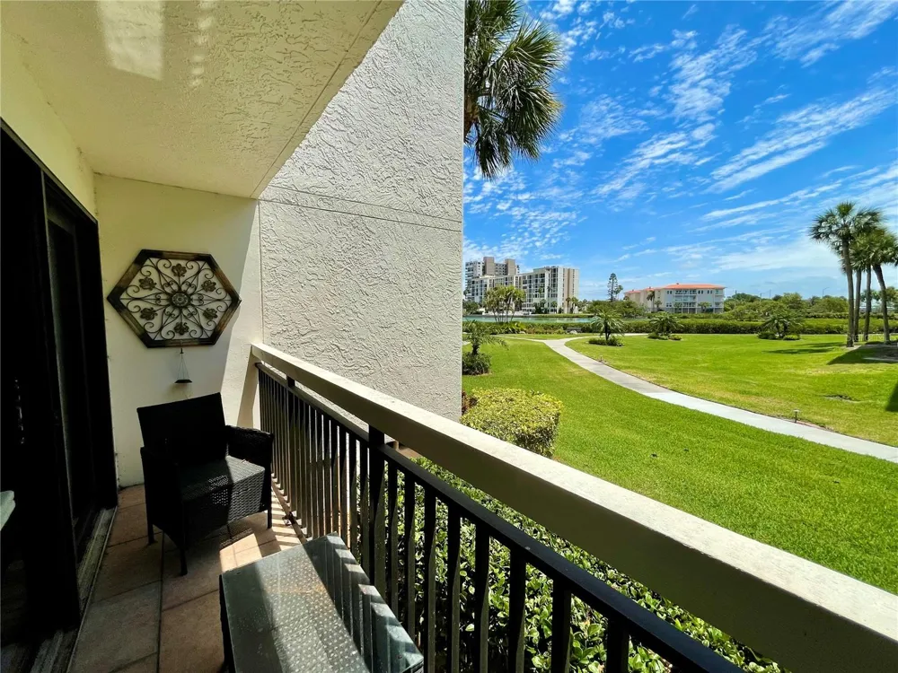 7893 SAILBOAT KEY BOULEVARD S #101 South Pasadena, FL 33707