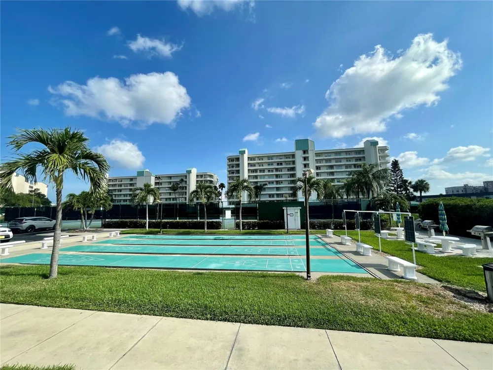 7893 SAILBOAT KEY BOULEVARD S #101 South Pasadena, FL 33707