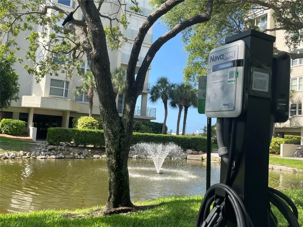 7893 SAILBOAT KEY BOULEVARD S #101 South Pasadena, FL 33707
