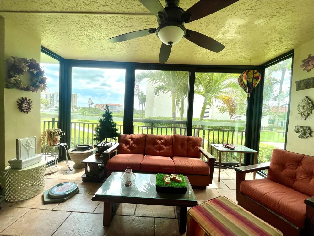 7893 SAILBOAT KEY BOULEVARD S #101 South Pasadena, FL 33707