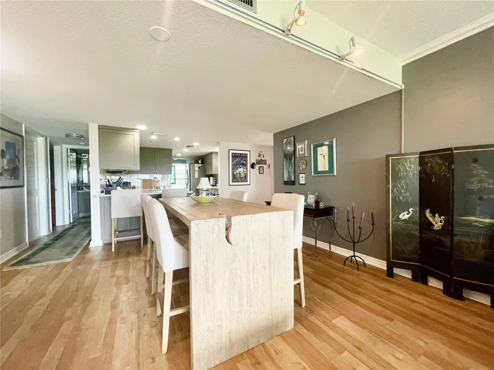 7893 SAILBOAT KEY BOULEVARD S #101 South Pasadena, FL 33707