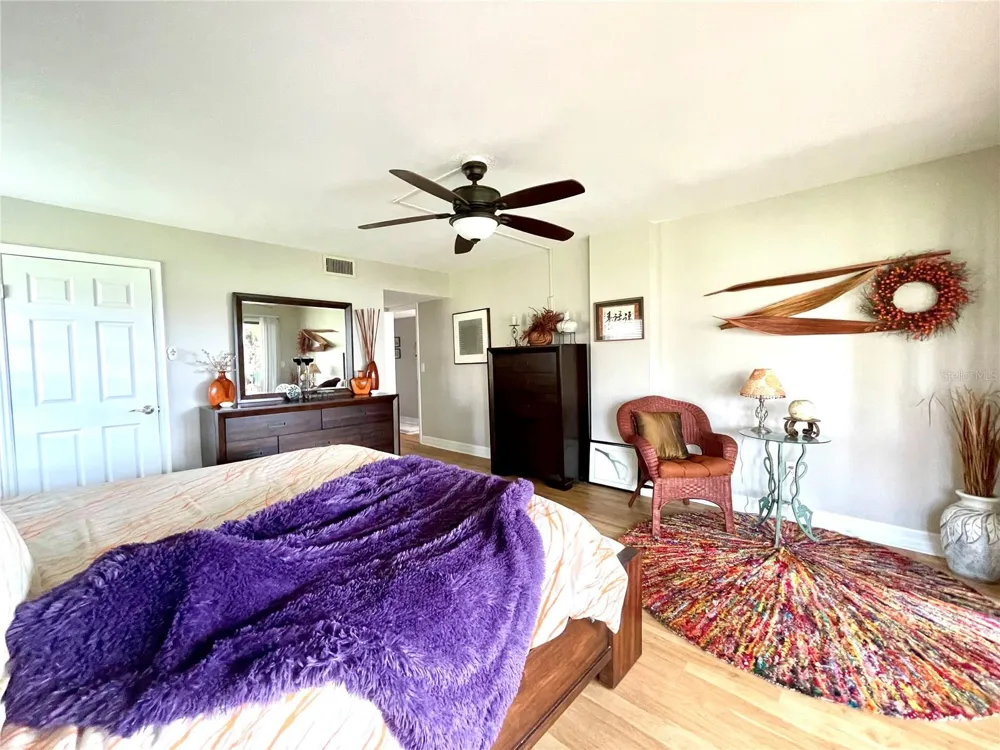 7893 SAILBOAT KEY BOULEVARD S #101 South Pasadena, FL 33707