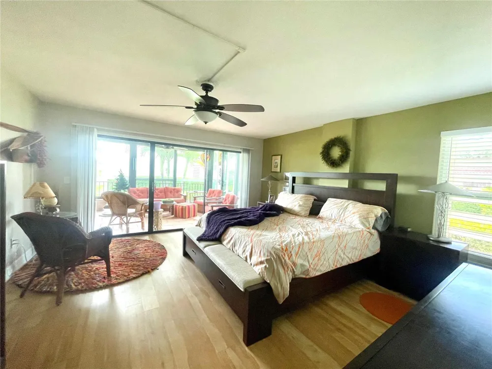 7893 SAILBOAT KEY BOULEVARD S #101 South Pasadena, FL 33707