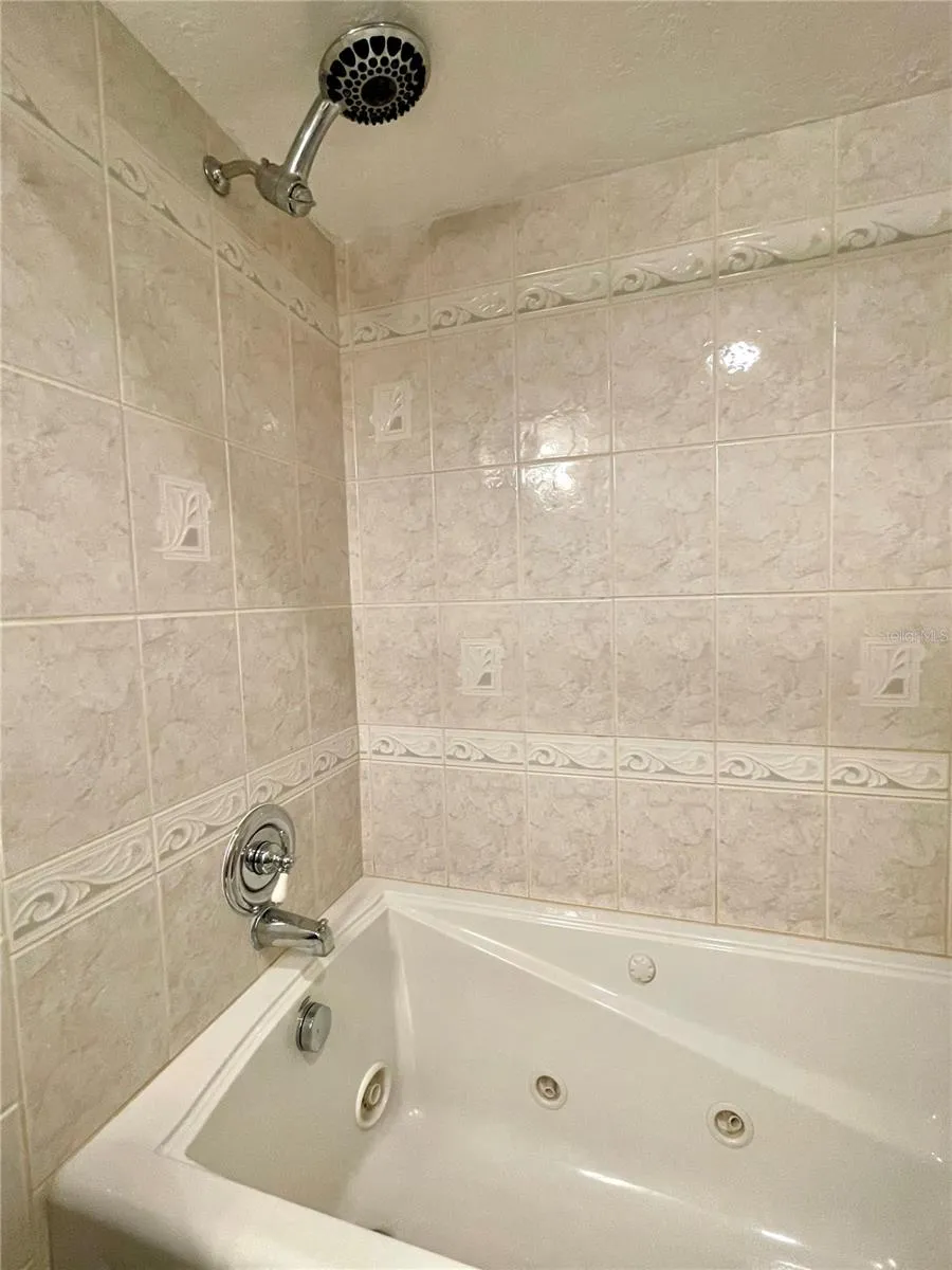 7893 SAILBOAT KEY BOULEVARD S #101 South Pasadena, FL 33707