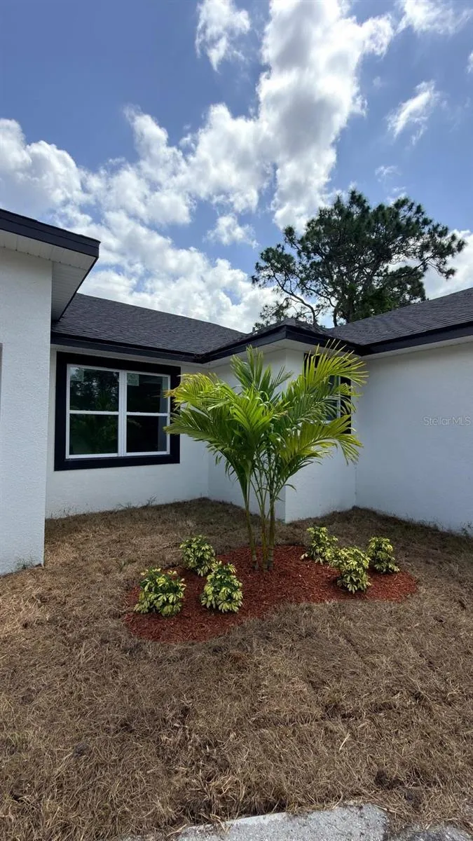 2693 JEANNIN DRIVE North Port, FL 34288