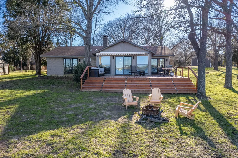 312 Pebble Beach Drive Trinidad, TX 75163