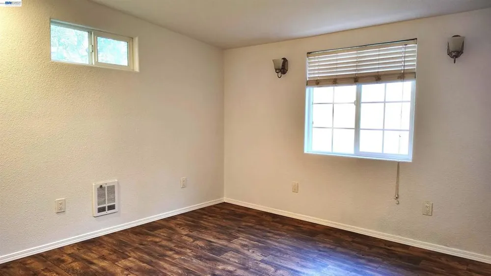 28440 Ryan Creek Road Willits, CA 95490