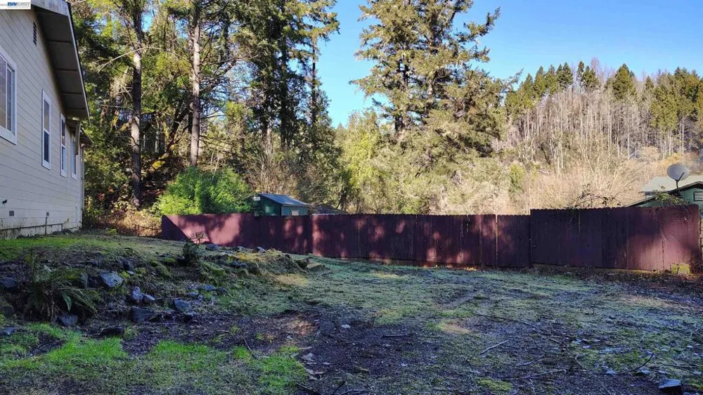 28440 Ryan Creek Road Willits, CA 95490