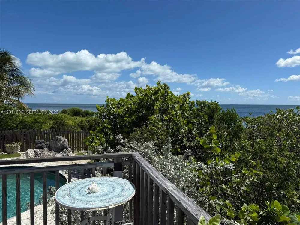 167 Valois Blvd Key Largo, FL 33037