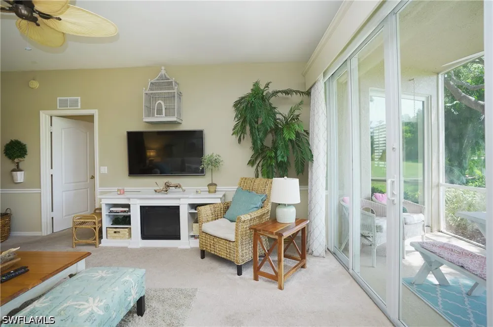 Laurel Greens Lane S #102 Naples, FL 34119