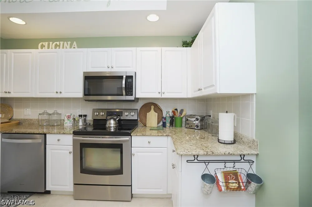 Laurel Greens Lane S #102 Naples, FL 34119