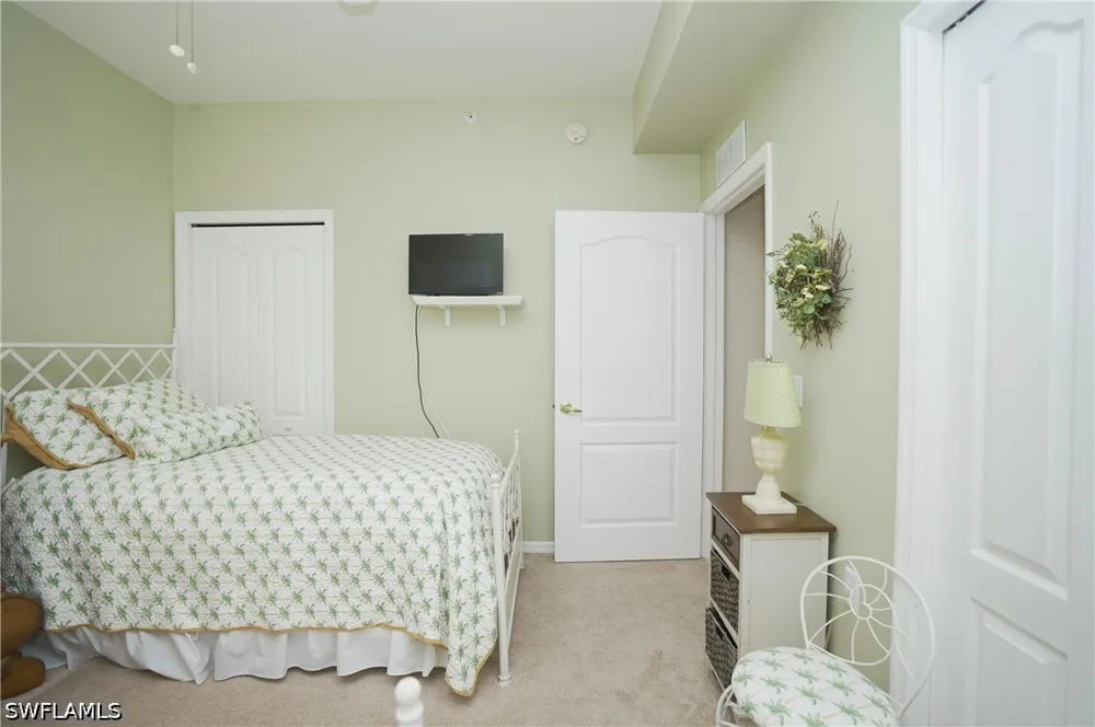 Laurel Greens Lane S #102 Naples, FL 34119