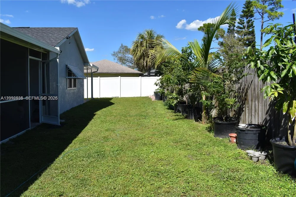 15639 SPRING LINE LN Fort Myers, FL 33905