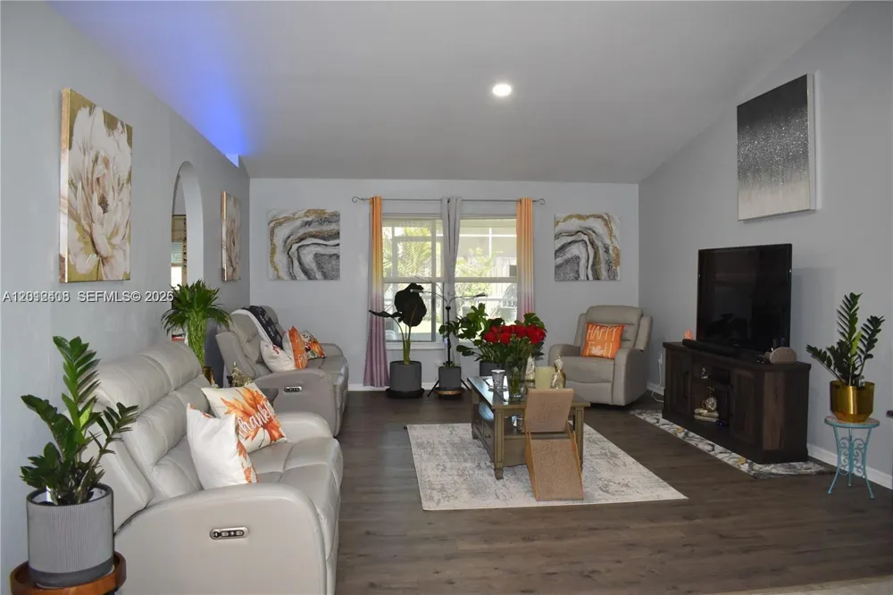 15639 SPRING LINE LN Fort Myers, FL 33905