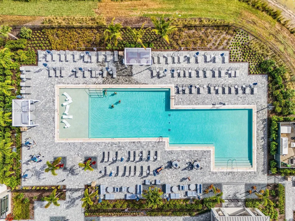 9087 Kite Ln Naples, FL 34114