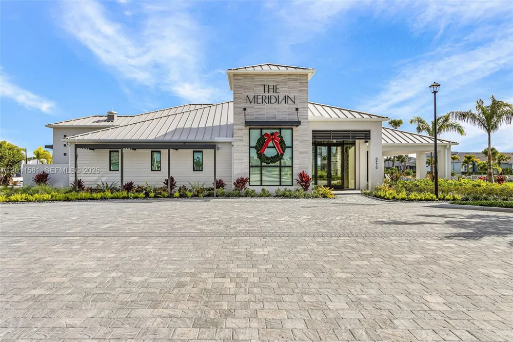 9087 Kite Ln Naples, FL 34114