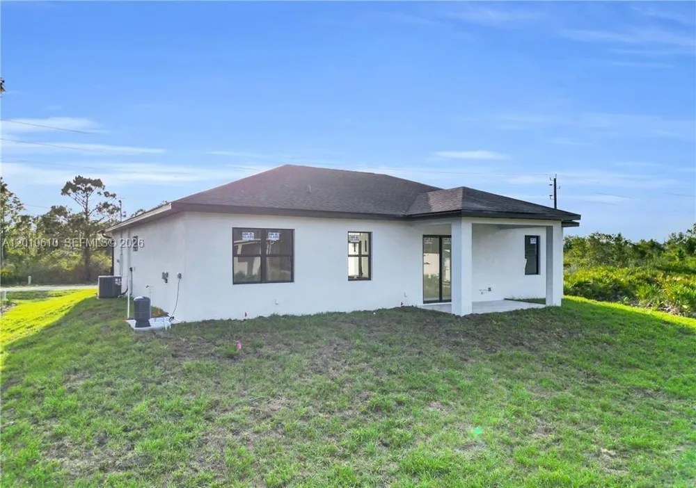 346 Ranchito Ave Lehigh Acres, FL 33974