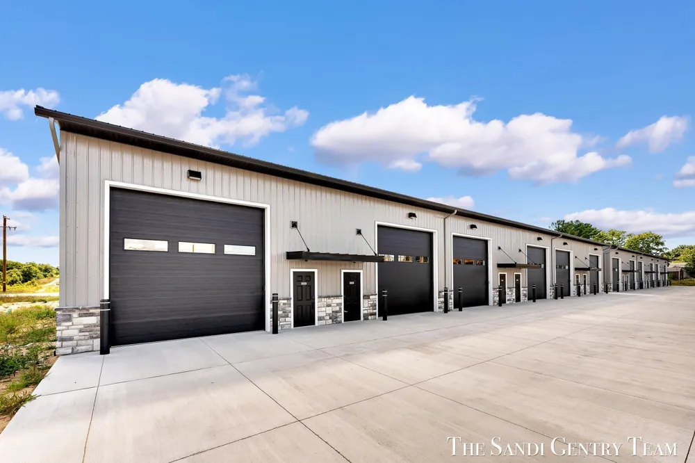 2695 Hein Road #B102 Dalton Township, MI 49445
