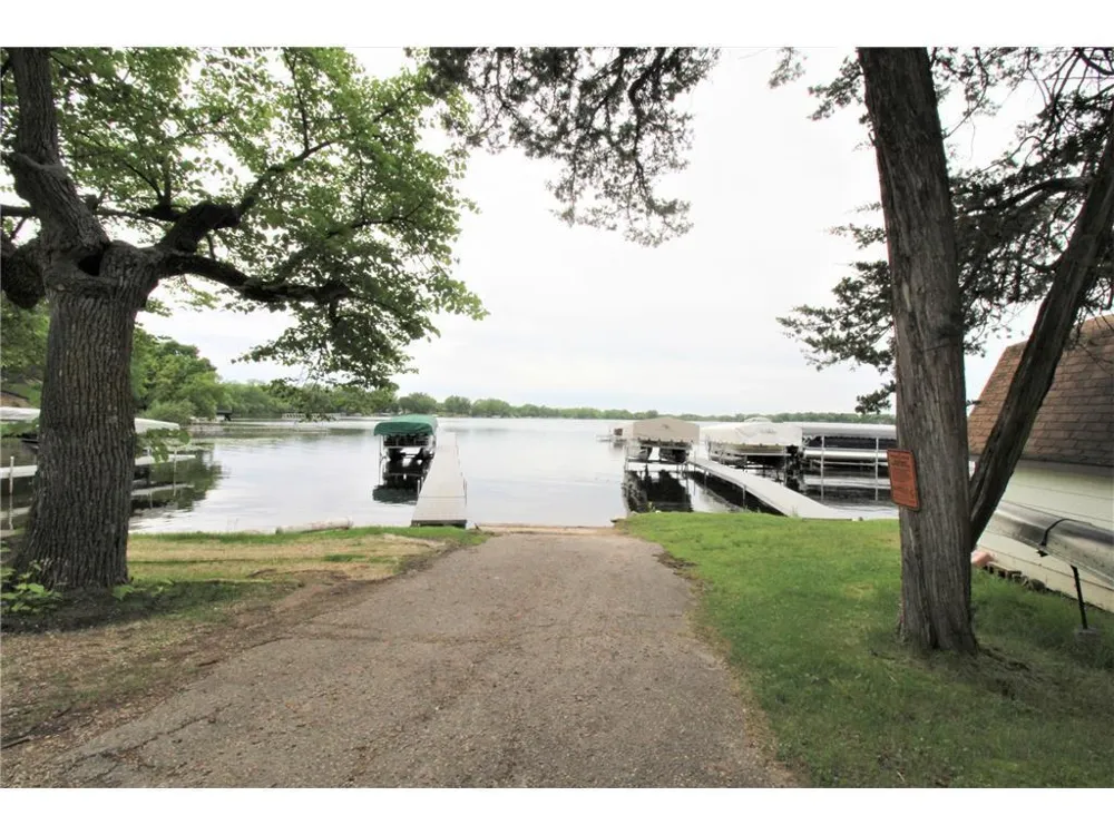 4808 132nd Avenue NE #6 Spicer, MN 56288