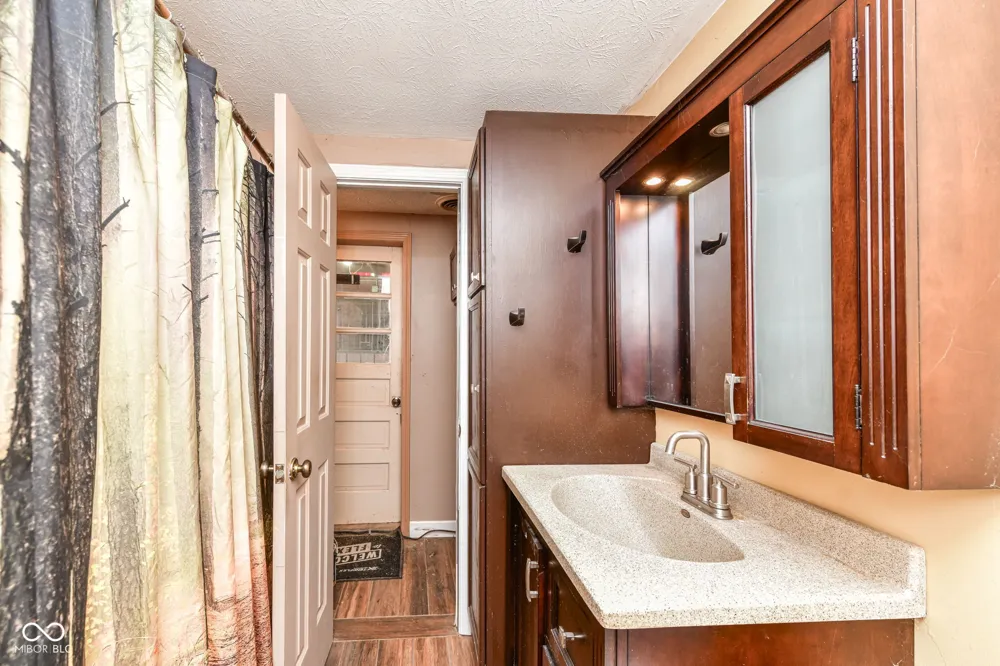 8801 Walnut Street Muncie, IN 47303