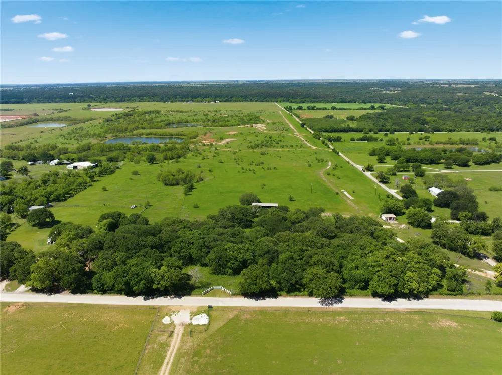1187 Hcr 2200 Aquilla, TX 76622