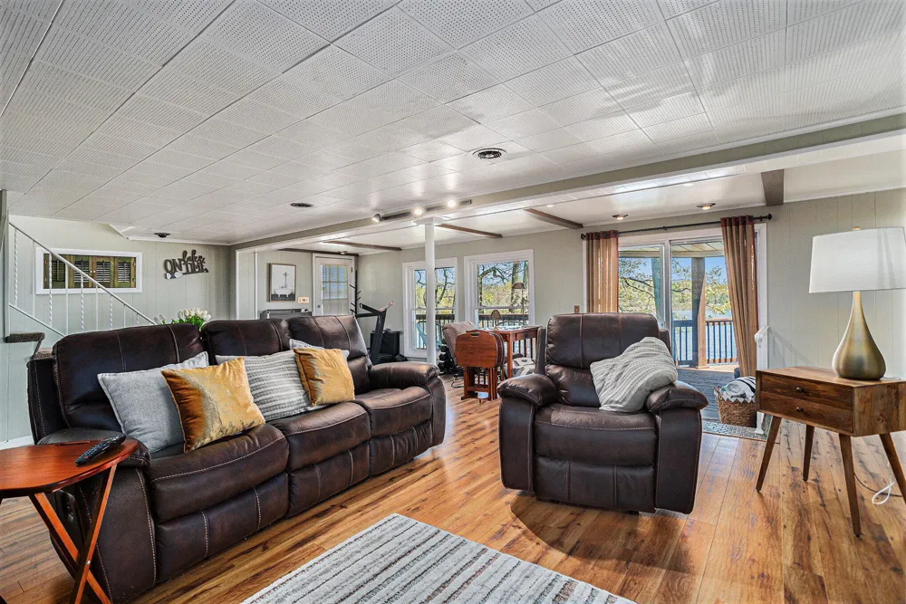 13872 Fineview Bluff Drive Johnstown Township, MI 49017