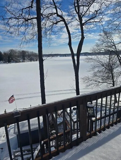 13872 Fineview Bluff Drive Johnstown Township, MI 49017