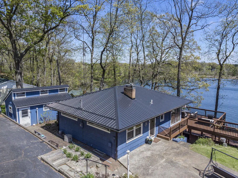 13872 Fineview Bluff Drive Johnstown Township, MI 49017