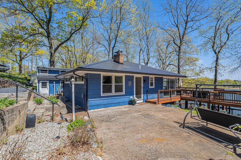 13872 Fineview Bluff Drive Johnstown Township, MI 49017