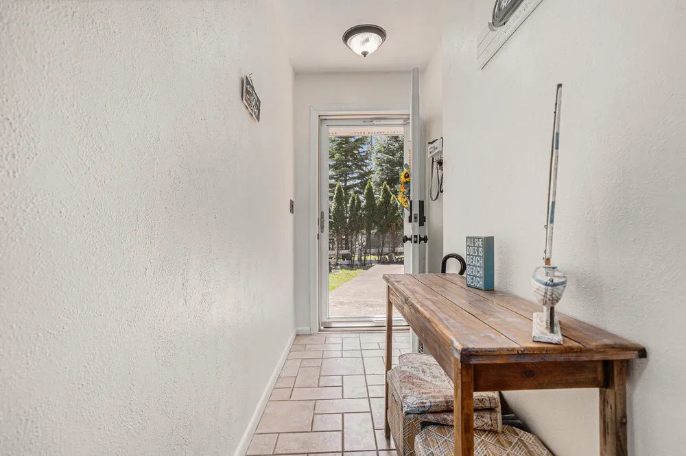 13872 Fineview Bluff Drive Johnstown Township, MI 49017