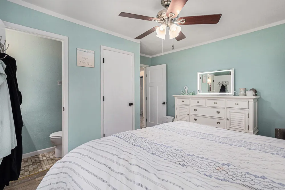 13872 Fineview Bluff Drive Johnstown Township, MI 49017