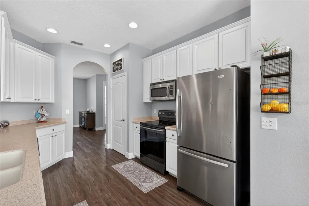 23626 VALDERAMA LANE Sorrento, FL 32776