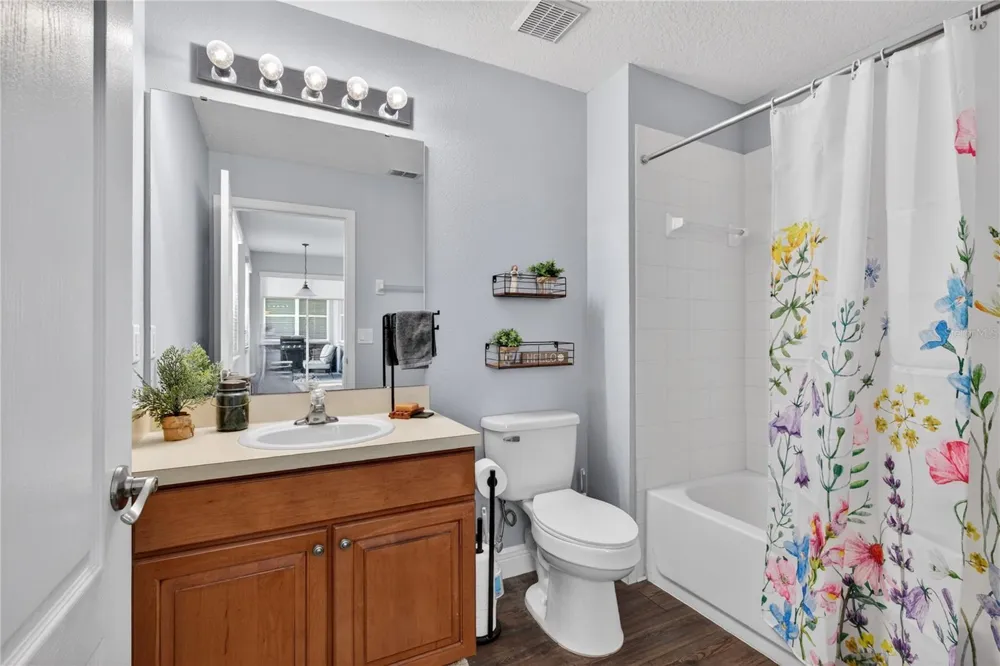 23626 VALDERAMA LANE Sorrento, FL 32776