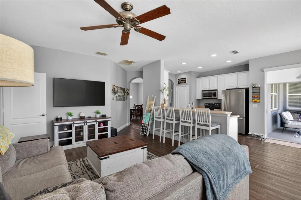 23626 VALDERAMA LANE Sorrento, FL 32776