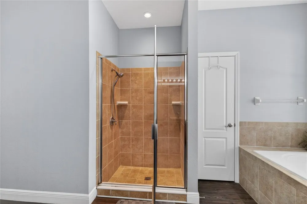 23626 VALDERAMA LANE Sorrento, FL 32776