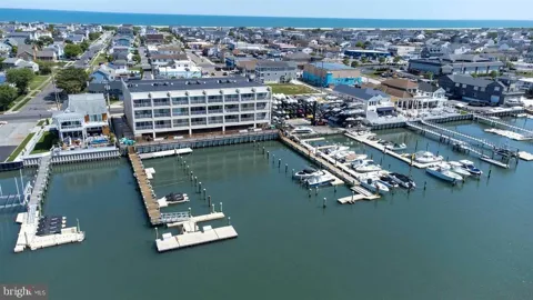 3007 BAYSHORE AVENUE #4