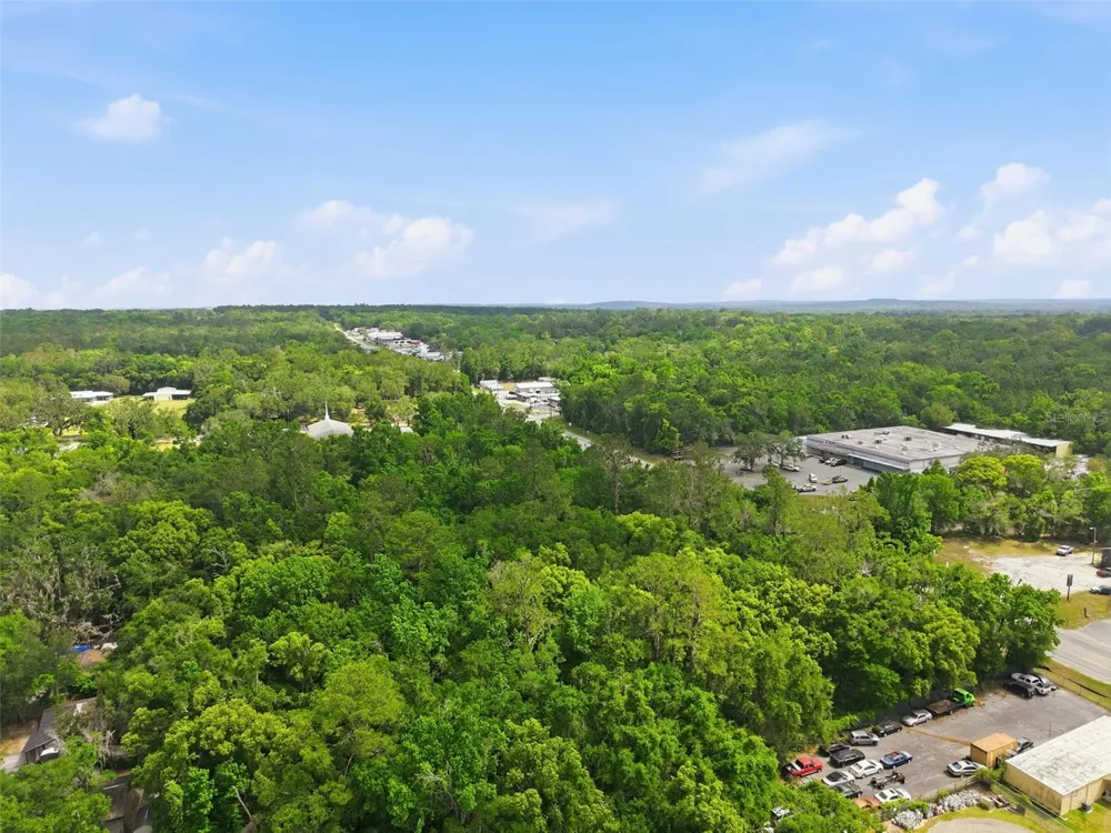PONCE DE LEON BOULEVARD Brooksville, FL 34601